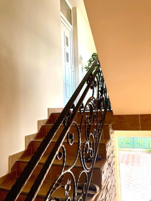 Apartamento Amazing Memories Belgrado Exterior foto