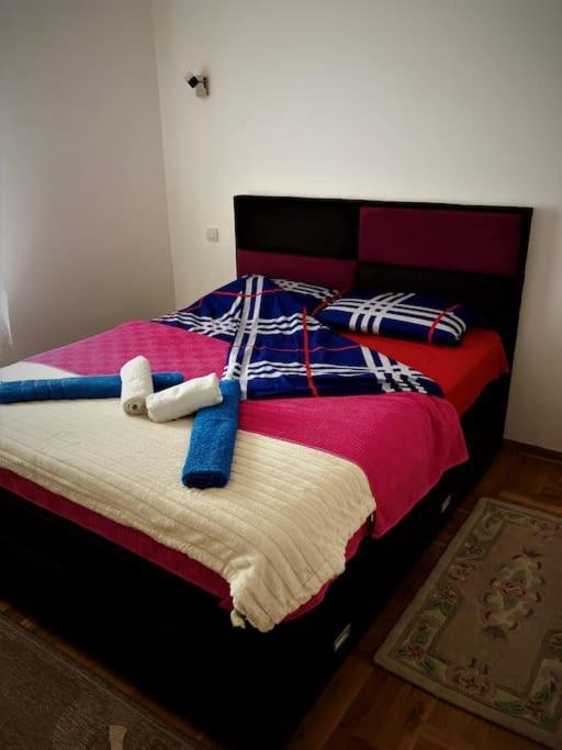 Apartamento Amazing Memories Belgrado Exterior foto